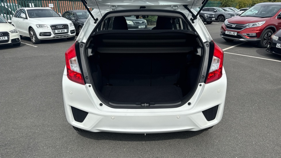Honda Jazz 1.3 SE 5dr Petrol Hatchback - Image 4