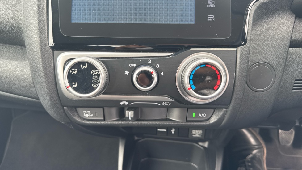 Honda Jazz 1.3 SE 5dr Petrol Hatchback - Image 22