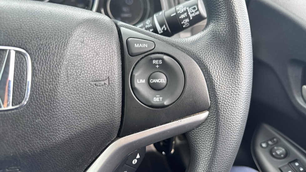 Honda Jazz 1.3 SE 5dr Petrol Hatchback - Image 27