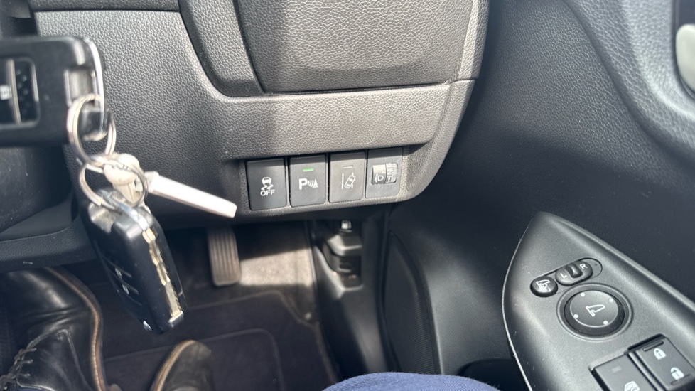 Honda Jazz 1.3 SE 5dr Petrol Hatchback - Image 29