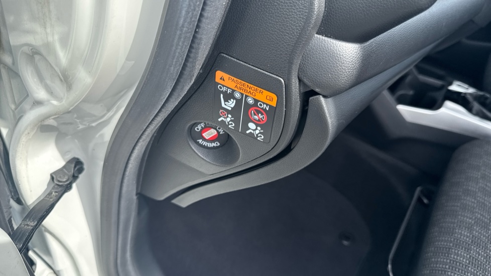 Honda Jazz 1.3 SE 5dr Petrol Hatchback - Image 35