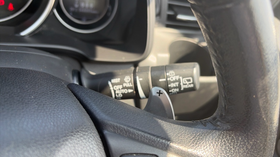 Honda Jazz 1.3 i-VTEC EX Navi 5dr CVT Petrol Hatchback - Image 28