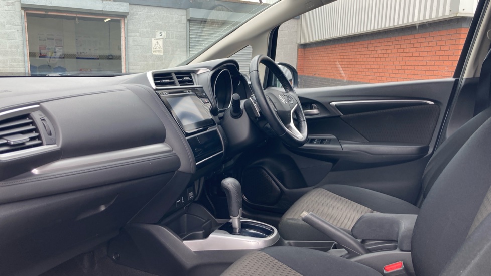 Honda Jazz 1.3 i-VTEC EX Navi 5dr CVT Petrol Hatchback - Image 2