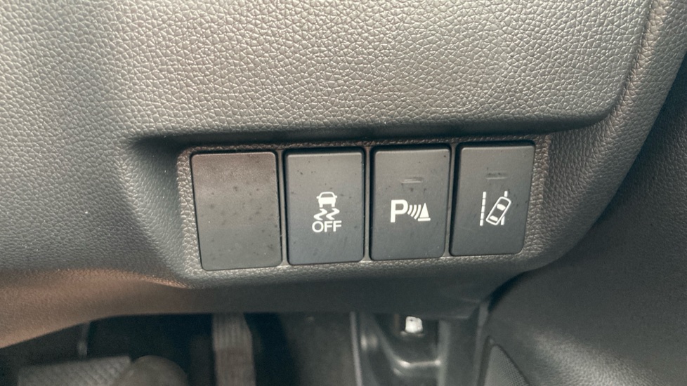 Honda Jazz 1.3 i-VTEC EX Navi 5dr CVT Petrol Hatchback - Image 25