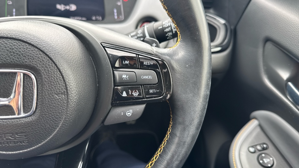 Honda Jazz 1.5 i-MMD Hybrid Advance Sport 5dr eCVT Hybrid Hatchback - Image 13