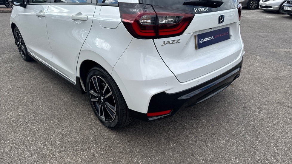 Honda Jazz 1.5 i-MMD Hybrid Advance Sport 5dr eCVT Hybrid Hatchback - Image 27