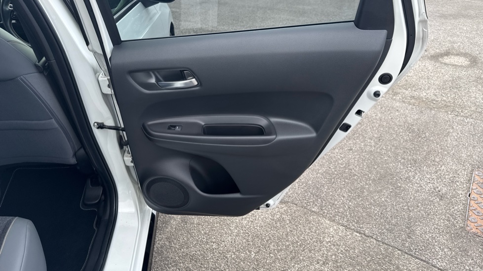 Honda Jazz 1.5 i-MMD Hybrid Advance Sport 5dr eCVT Hybrid Hatchback - Image 38