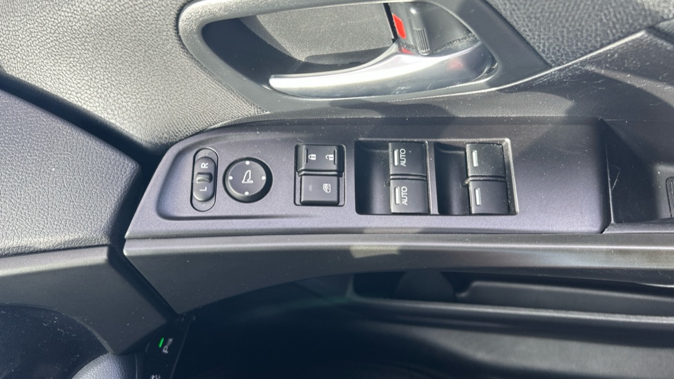 Honda Civic 1.4 i-VTEC Sport 5dr Petrol Hatchback - Image 19