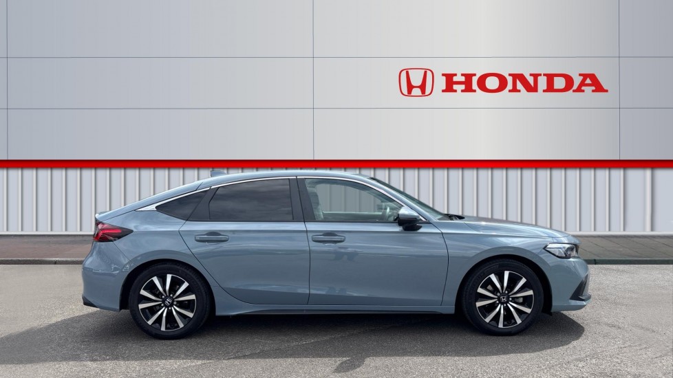 Honda Civic 2.0 eHEV Elegance 5dr CVT Hybrid Hatchback - Image 5