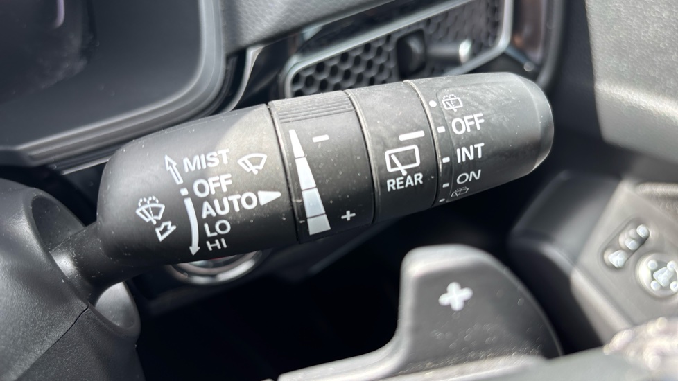 Honda Civic 2.0 eHEV Elegance 5dr CVT Hybrid Hatchback - Image 26
