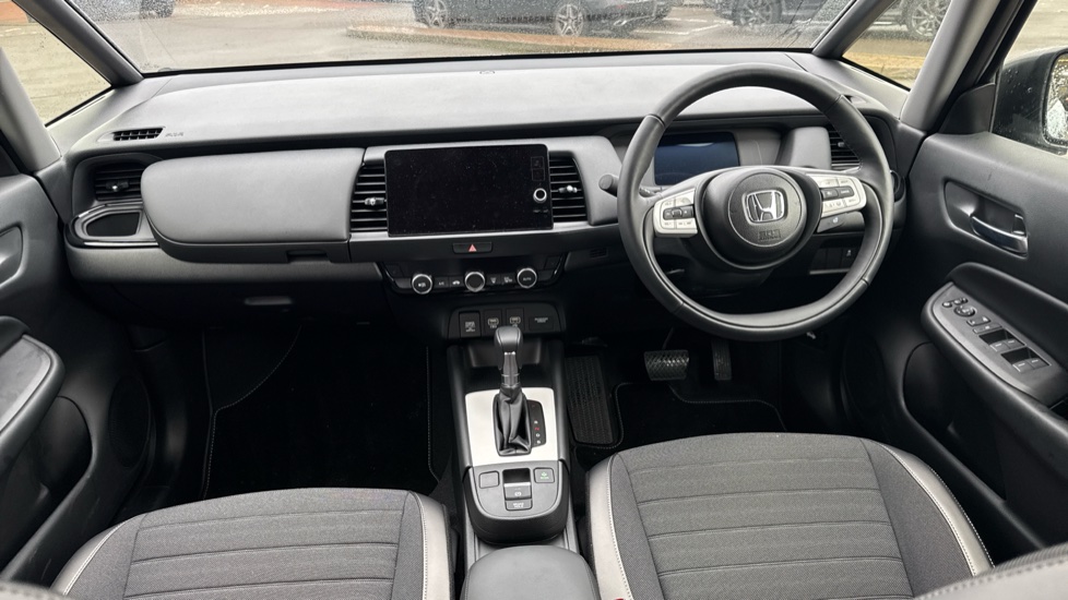 Honda Jazz 1.5 i-MMD Hybrid Crosstar Advance 5dr eCVT Hybrid Hatchback - Image 4