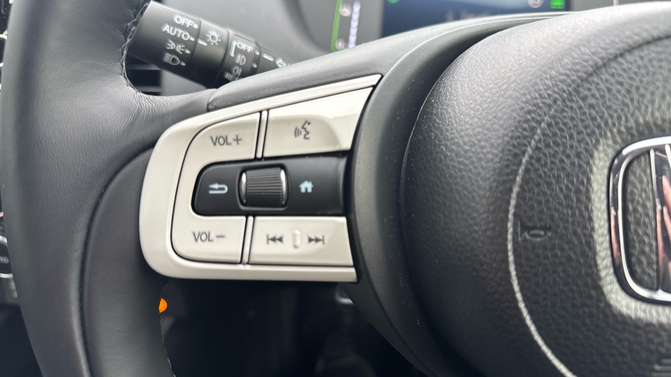Honda Jazz 1.5 i-MMD Hybrid Crosstar Advance 5dr eCVT Hybrid Hatchback - Image 15