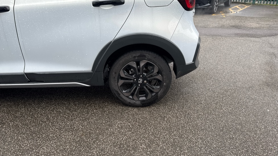 Honda Jazz 1.5 i-MMD Hybrid Crosstar Advance 5dr eCVT Hybrid Hatchback - Image 34