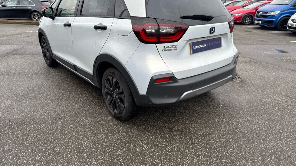 Honda Jazz 1.5 i-MMD Hybrid Crosstar Advance 5dr eCVT Hybrid Hatchback - Image 35