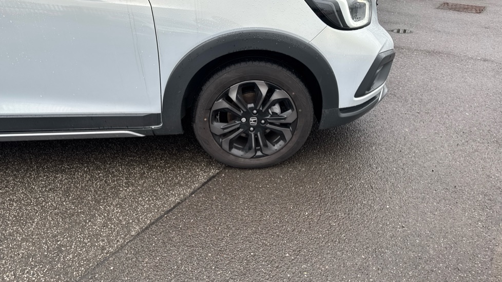Honda Jazz 1.5 i-MMD Hybrid Crosstar Advance 5dr eCVT Hybrid Hatchback - Image 37