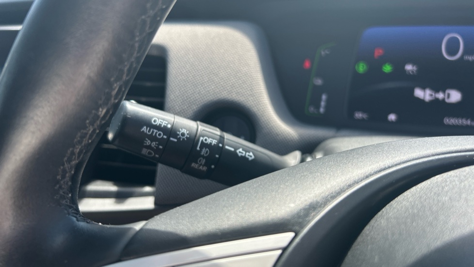 Honda Jazz 1.5 i-MMD Hybrid Crosstar EX 5dr eCVT Hybrid Hatchback - Image 13