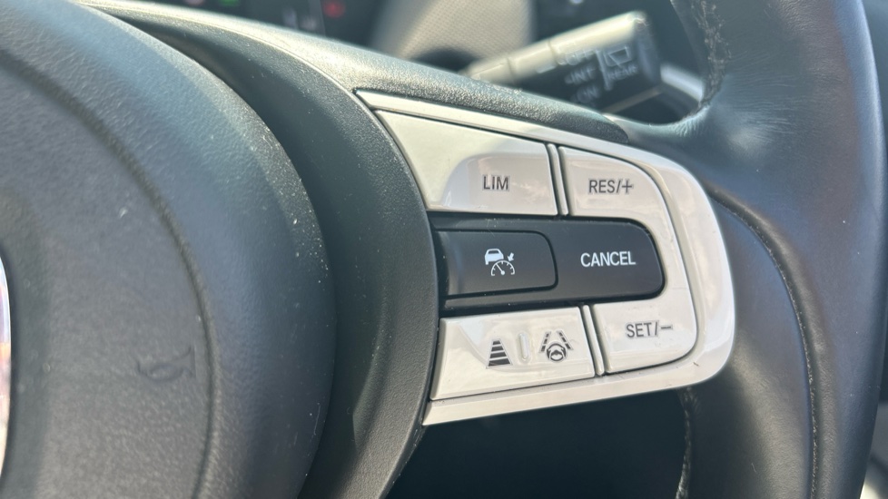 Honda Jazz 1.5 i-MMD Hybrid Crosstar EX 5dr eCVT Hybrid Hatchback - Image 15