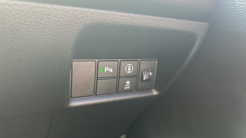 Honda Jazz 1.5 i-MMD Hybrid Crosstar EX 5dr eCVT Hybrid Hatchback - Image 17