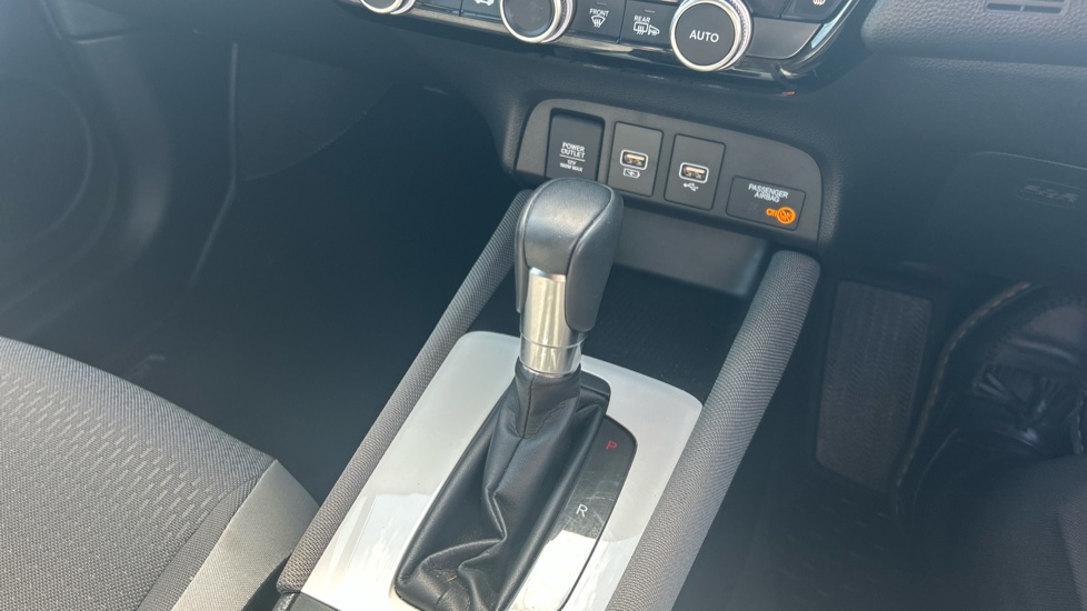 Honda Jazz 1.5 i-MMD Hybrid Crosstar EX 5dr eCVT Hybrid Hatchback - Image 24