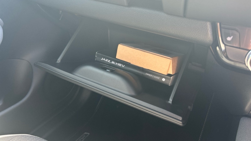 Honda Jazz 1.5 i-MMD Hybrid Crosstar EX 5dr eCVT Hybrid Hatchback - Image 29