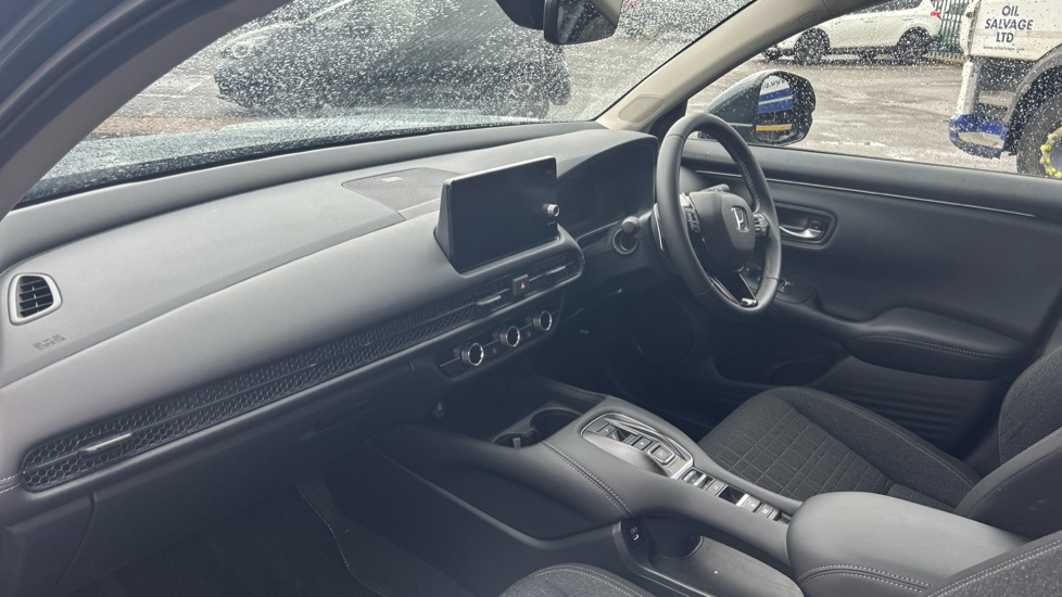 Honda Zr-V 2.0 eHEV Elegance 5dr CVT Hybrid Estate - Image 2