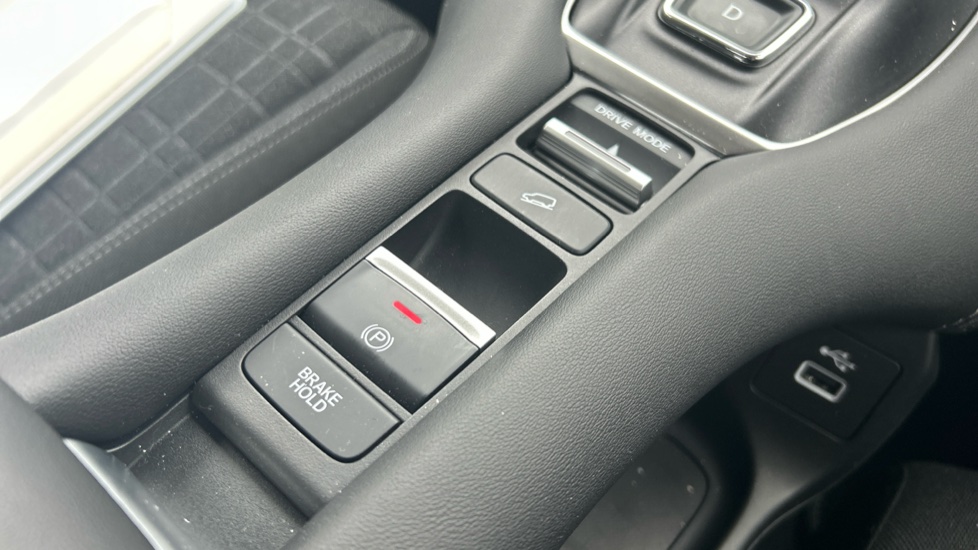 Honda Zr-V 2.0 eHEV Elegance 5dr CVT Hybrid Estate - Image 33