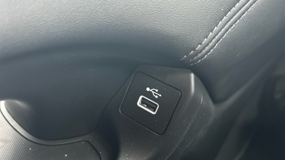 Honda Zr-V 2.0 eHEV Elegance 5dr CVT Hybrid Estate - Image 34