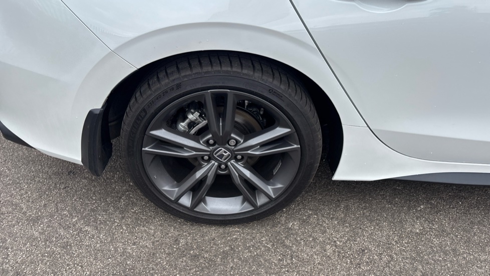 Honda Civic 2.0 eHEV Sport 5dr CVT Hybrid Hatchback - Image 13