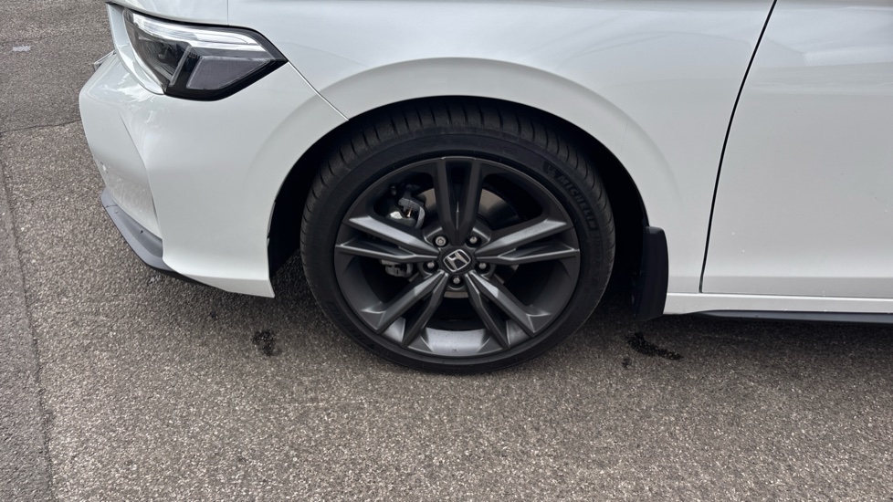 Honda Civic 2.0 eHEV Sport 5dr CVT Hybrid Hatchback - Image 15