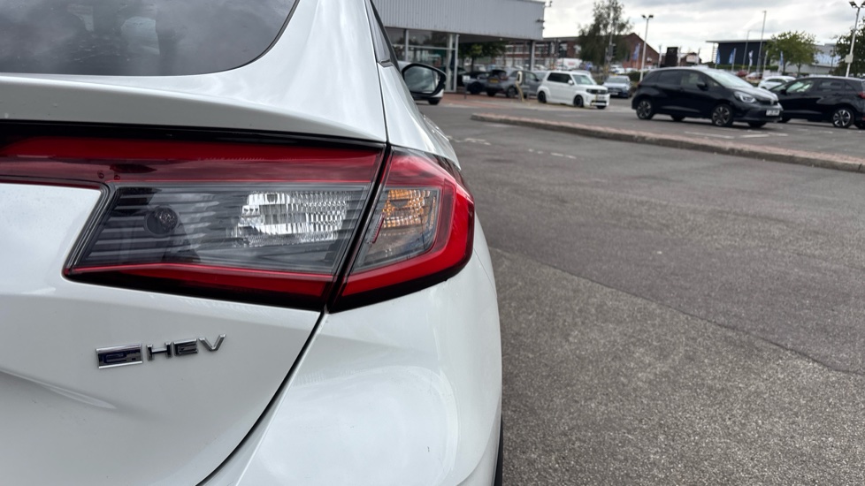 Honda Civic 2.0 eHEV Sport 5dr CVT Hybrid Hatchback - Image 18