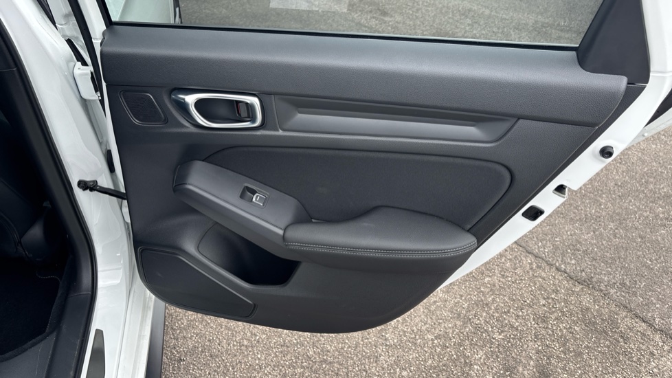 Honda Civic 2.0 eHEV Sport 5dr CVT Hybrid Hatchback - Image 22