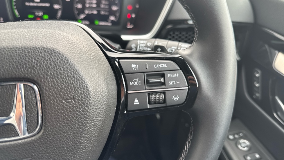 Honda CR-V 2.0 ePHEV Advance Tech 5dr eCVT Estate - Image 14