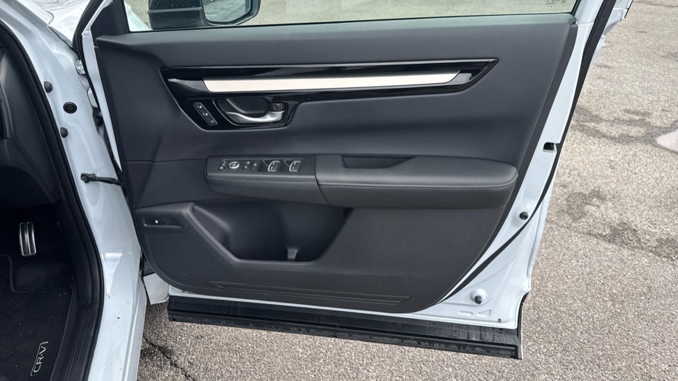 Honda CR-V 2.0 ePHEV Advance Tech 5dr eCVT Estate - Image 22