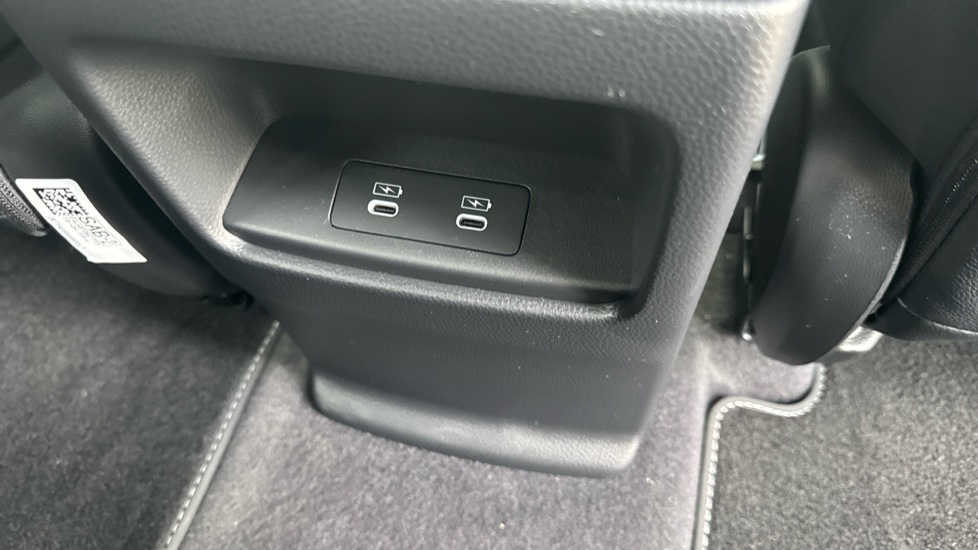 Honda CR-V 2.0 ePHEV Advance Tech 5dr eCVT Estate - Image 24