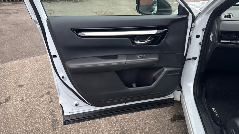 Honda CR-V 2.0 ePHEV Advance Tech 5dr eCVT Estate - Image 26