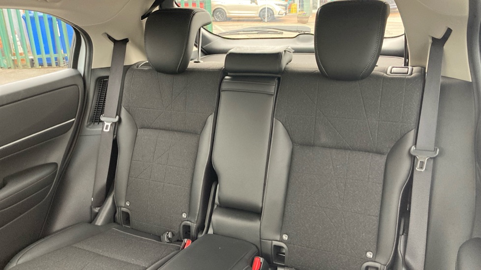 Honda HR-V 1.5 eHEV Advance Style Plus 5dr CVT Hybrid Hatchback - Image 8