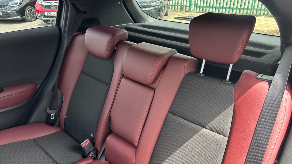 Honda HR-V 1.5 i-VTEC Turbo Sport CVT 5dr Petrol Hatchback - Image 8