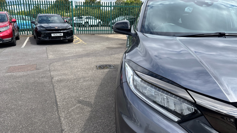 Honda HR-V 1.5 i-VTEC Turbo Sport CVT 5dr Petrol Hatchback - Image 20
