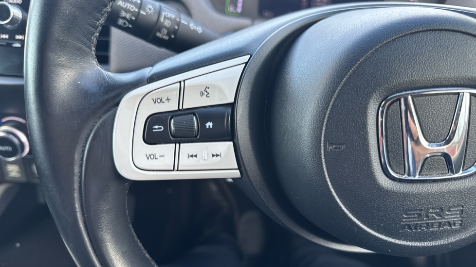 Honda Jazz 1.5 i-MMD Hybrid Crosstar EX 5dr eCVT Hybrid Hatchback - Image 13
