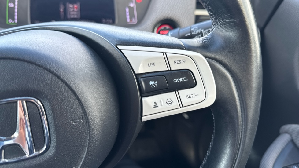 Honda Jazz 1.5 i-MMD Hybrid Crosstar EX 5dr eCVT Hybrid Hatchback - Image 14