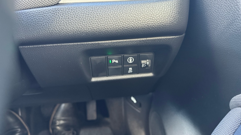Honda Jazz 1.5 i-MMD Hybrid Crosstar EX 5dr eCVT Hybrid Hatchback - Image 15