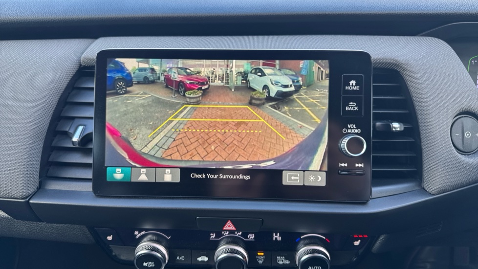 Honda Jazz 1.5 i-MMD Hybrid Crosstar EX 5dr eCVT Hybrid Hatchback - Image 17