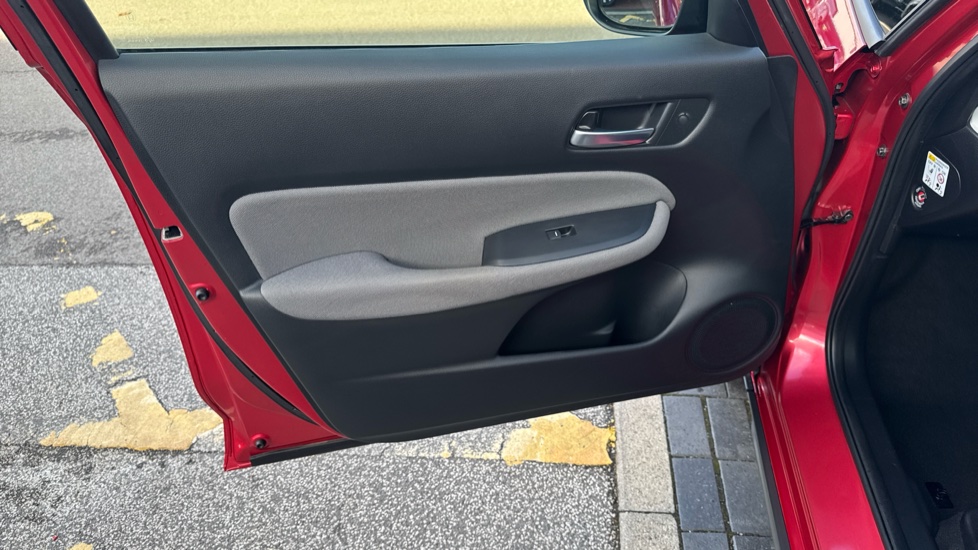 Honda Jazz 1.5 i-MMD Hybrid Crosstar EX 5dr eCVT Hybrid Hatchback - Image 32