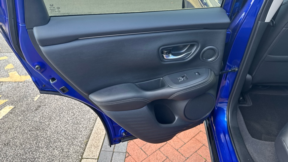 Honda Zr-V 2.0 eHEV Advance 5dr CVT Hybrid Estate - Image 31