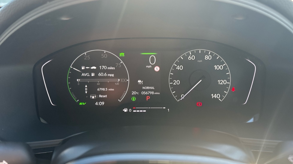 Honda Civic 2.0 eHEV Advance 5dr CVT Hybrid Hatchback - Image 11