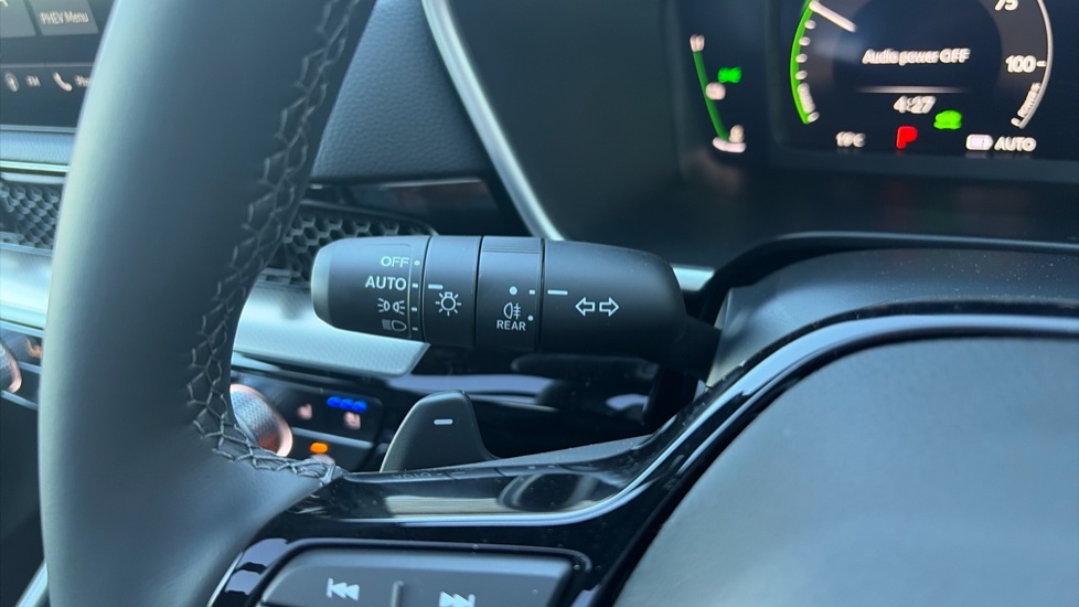 Honda CR-V 2.0 ePHEV Advance Tech 5dr eCVT Estate - Image 19