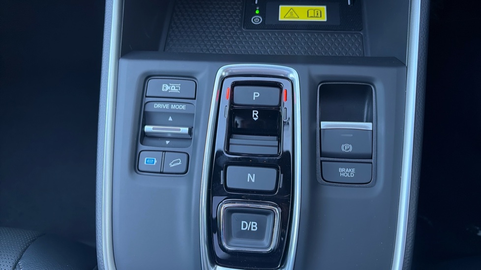 Honda CR-V 2.0 ePHEV Advance Tech 5dr eCVT Estate - Image 33
