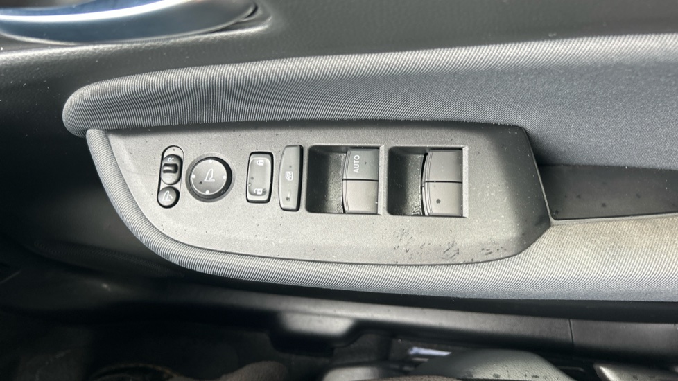 Honda Jazz 1.5 i-MMD Hybrid Elegance 5dr eCVT Hybrid Hatchback - Image 18