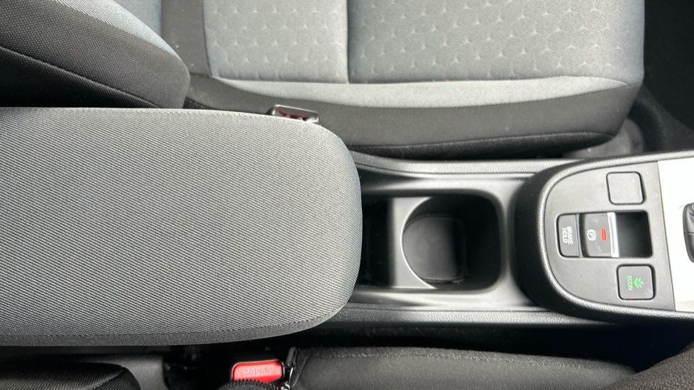 Honda Jazz 1.5 i-MMD Hybrid Elegance 5dr eCVT Hybrid Hatchback - Image 28
