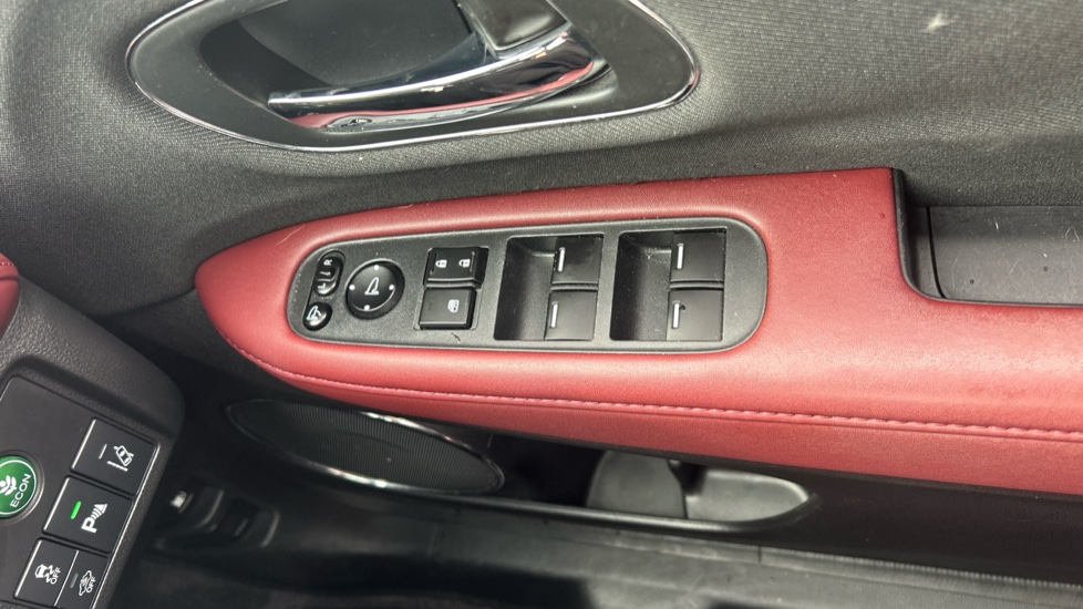 Honda HR-V 1.5 i-VTEC Turbo Sport CVT 5dr Petrol Hatchback - Image 20